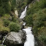 بيت ضيافة S'jechlas