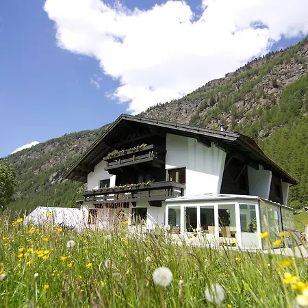 S'jechlas Guest house
